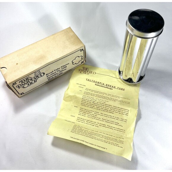 THE PAMPERED CHEF Valtrompia Bread Tube Flower #1550 Holiday Baking Kitchen - Picture 2 of 9